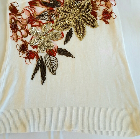 Top - Picture 2 of 2