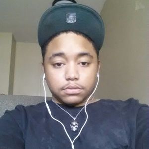 Meet your Posher, Darius