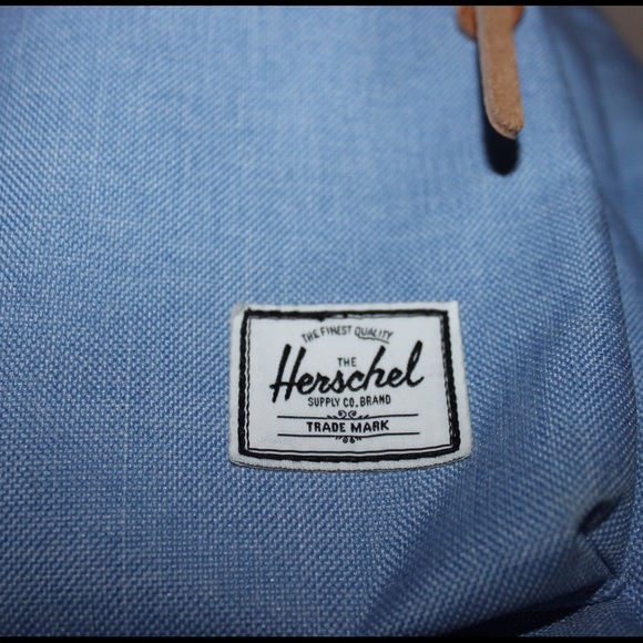 ❕ BRAND NEW HERSCHEL BACKPACK✨
