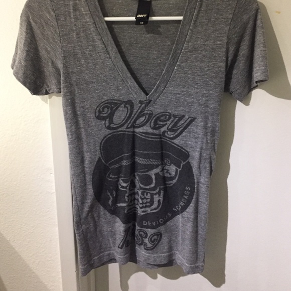 V neck