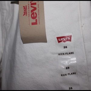 ❕ BRAND NEW LEVIS WITH TAGS✨