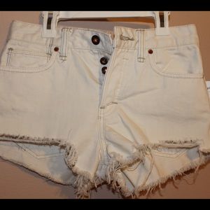❕ BRAND NEW FREE PEOPLE SHORTS WITH TAGS✨