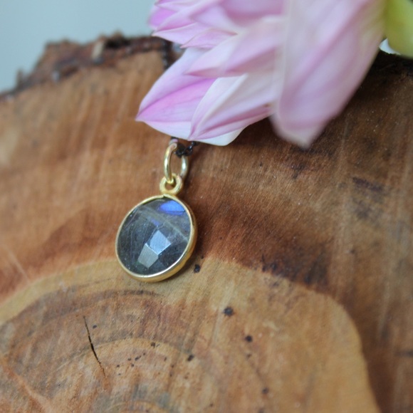 NEW Genuine Labradorite Sterling Pendant Necklace