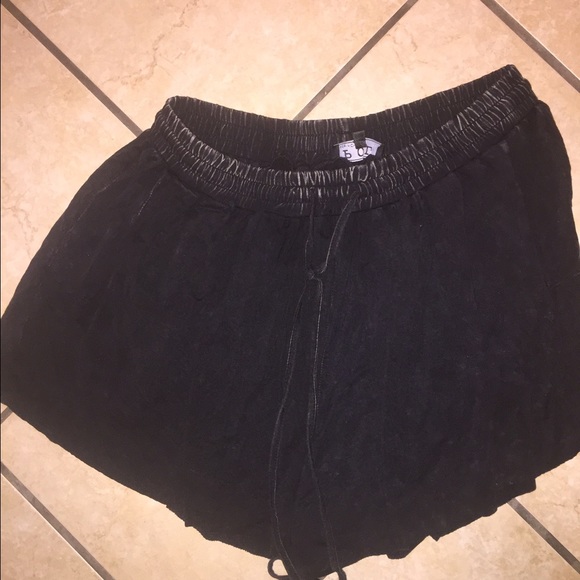 Pol boutique shorts