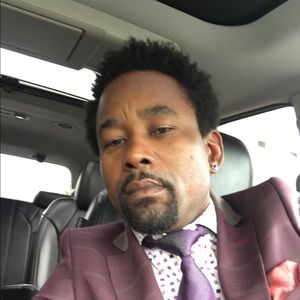 Meet your Posher, Ronny