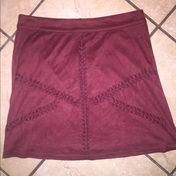 YA SUADE SKIRT!!