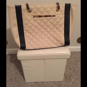 Leather chain strap shoulder bag