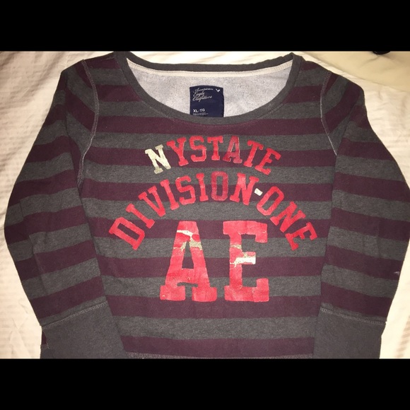 American Eagle wide neck sweatshirt