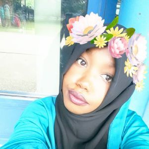 Meet your Posher, Iqruanny