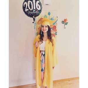 Meet your Posher, Hailey