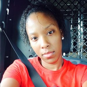 Meet your Posher, Carol