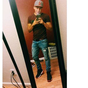 Meet your Posher, Christian