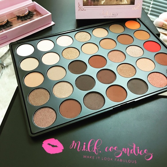 Eyeshadow palette in "Amber"