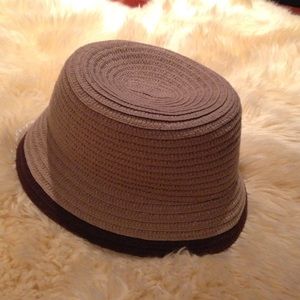 Light brown hat with brown trim