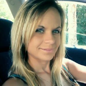 Meet your Posher, Candace