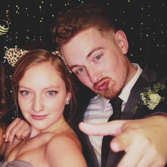 Meet your Posher, Cole