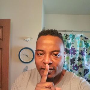 Meet your Posher, Leon