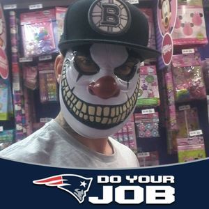 Meet your Posher, Derek