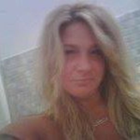 Meet your Posher, Antoinette - Picture 1 of 1