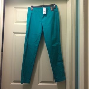 NY&C sz small Legging fit pants NWT