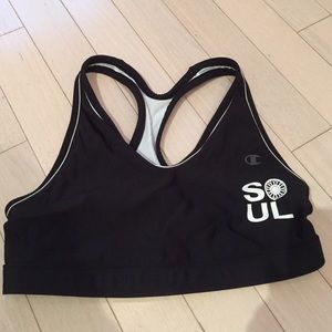 Soul cycle sports bra - champion size M