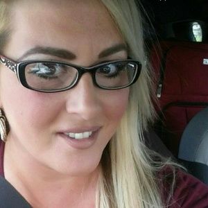 Meet your Posher, Bessie