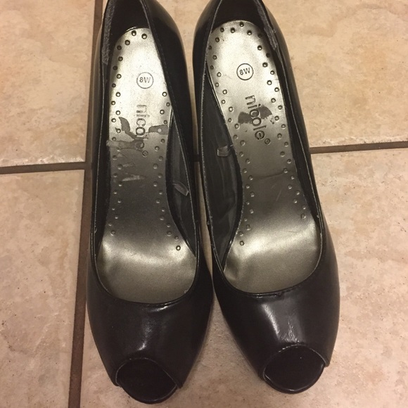 Wedge heels