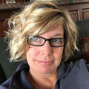 Meet your Posher, Cheri