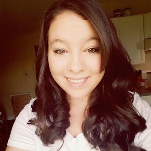 Meet your Posher, Veronica