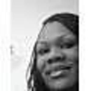 Meet your Posher, Lynette