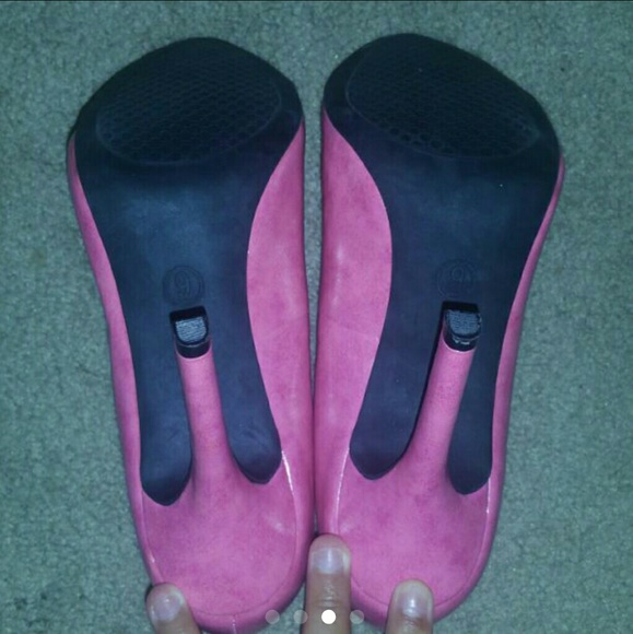 Mosimo Pink Pumps - Picture 3 of 4