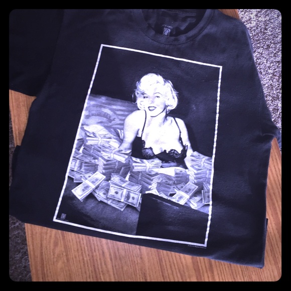 Marilyn in Money Tee!!!
