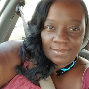 Meet your Posher, Dinesha