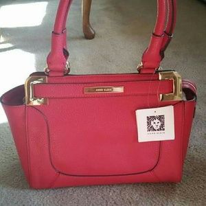 *hold til next friday* Anne Klein Trinity Satchel