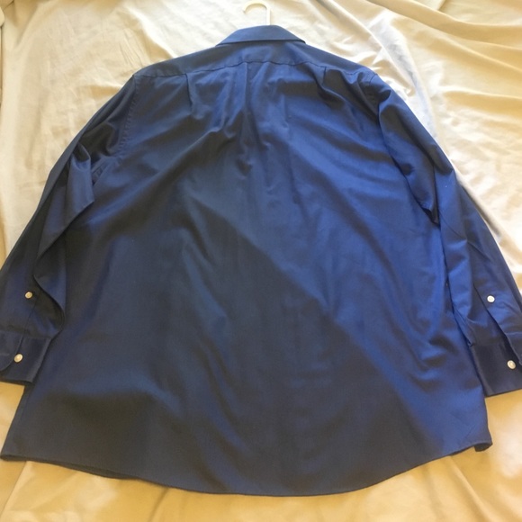 Van Heusen Wrinkle Free Dress Shirt - Picture 2 of 3