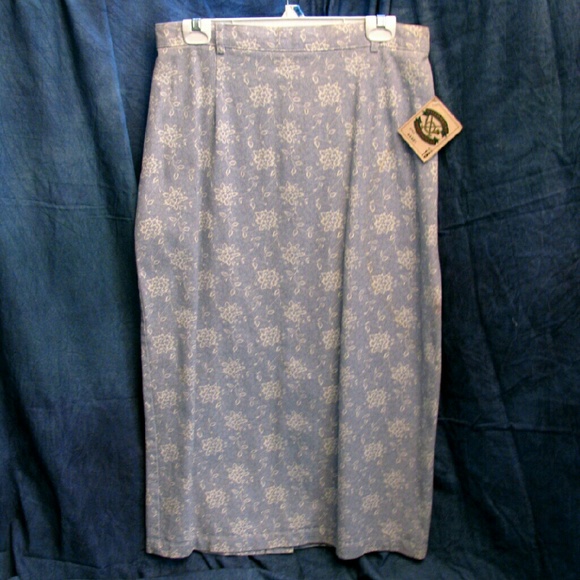 Willowbend Skirts - (3/$23) New Size 16 Sky Blue Denim Skirt Willowbend Skirts - (3/$23) New Size 16 Sky Blue Denim Skirt
