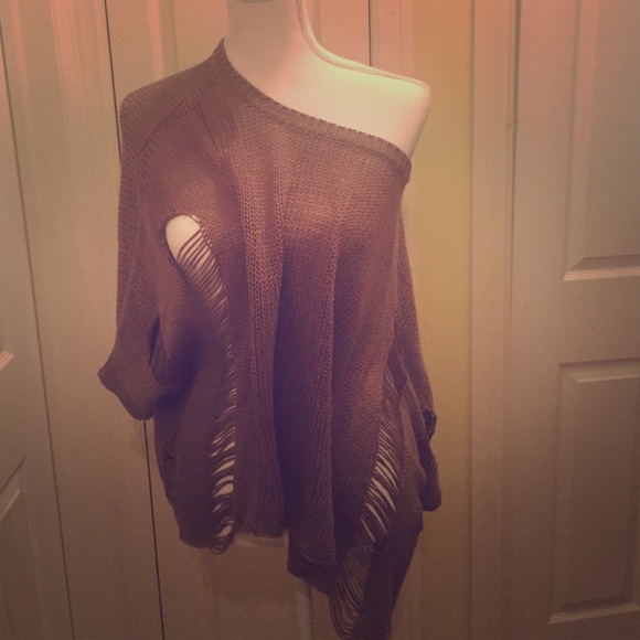 Sweaters - Shredded off the shoulder sweater