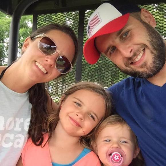 Meet your Posher, Julia - Picture 1 of 1