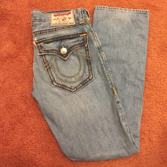 Offers?? Men's True Religion Jeans
