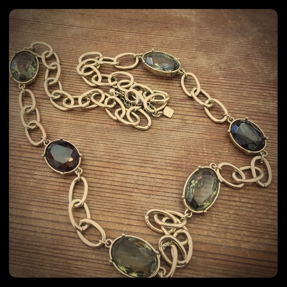 Banana Republic Stunning Chain Necklace