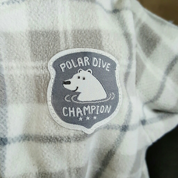 Carter's 9 month old fleece top - Picture 2 of 2