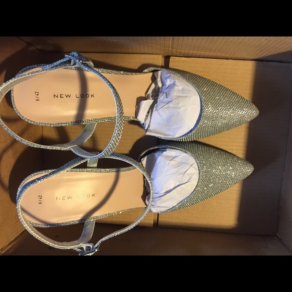 4" silver glitter slingbacks