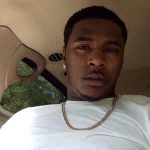 Meet your Posher, Malik