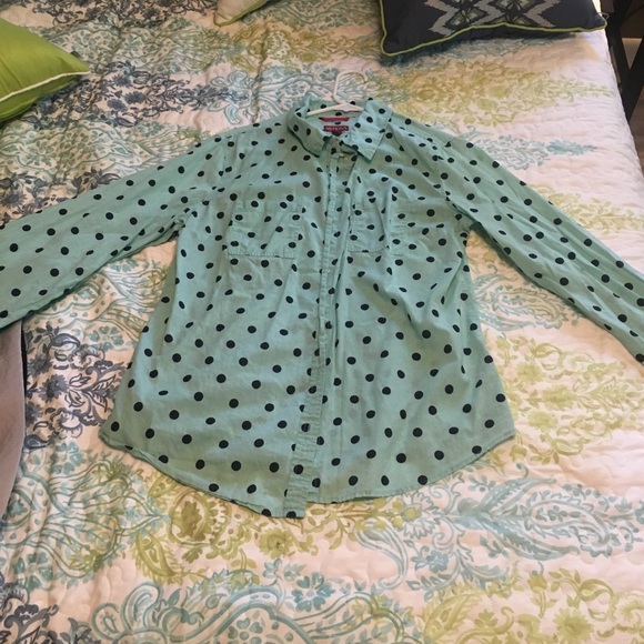 Turquoise polka dot button up