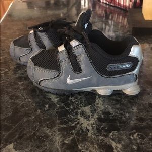 Nike shox