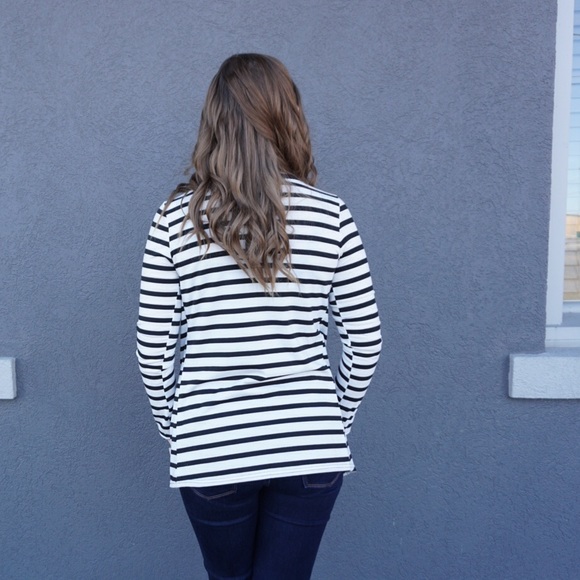 Black and White Striped Cardigan - Picture 3 of 5