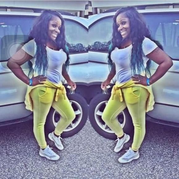 Meet your Posher, Jakela - Picture 1 of 1