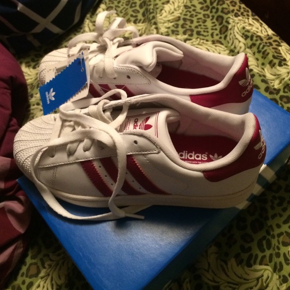 Adidas - Picture 2 of 4