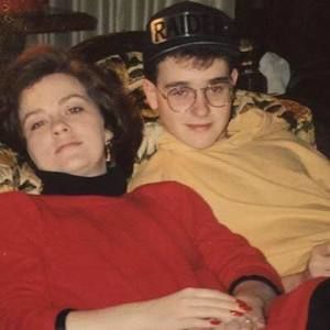 Meet your Posher, Carol