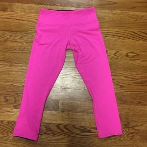 Authentic Lululemon Reversible crop